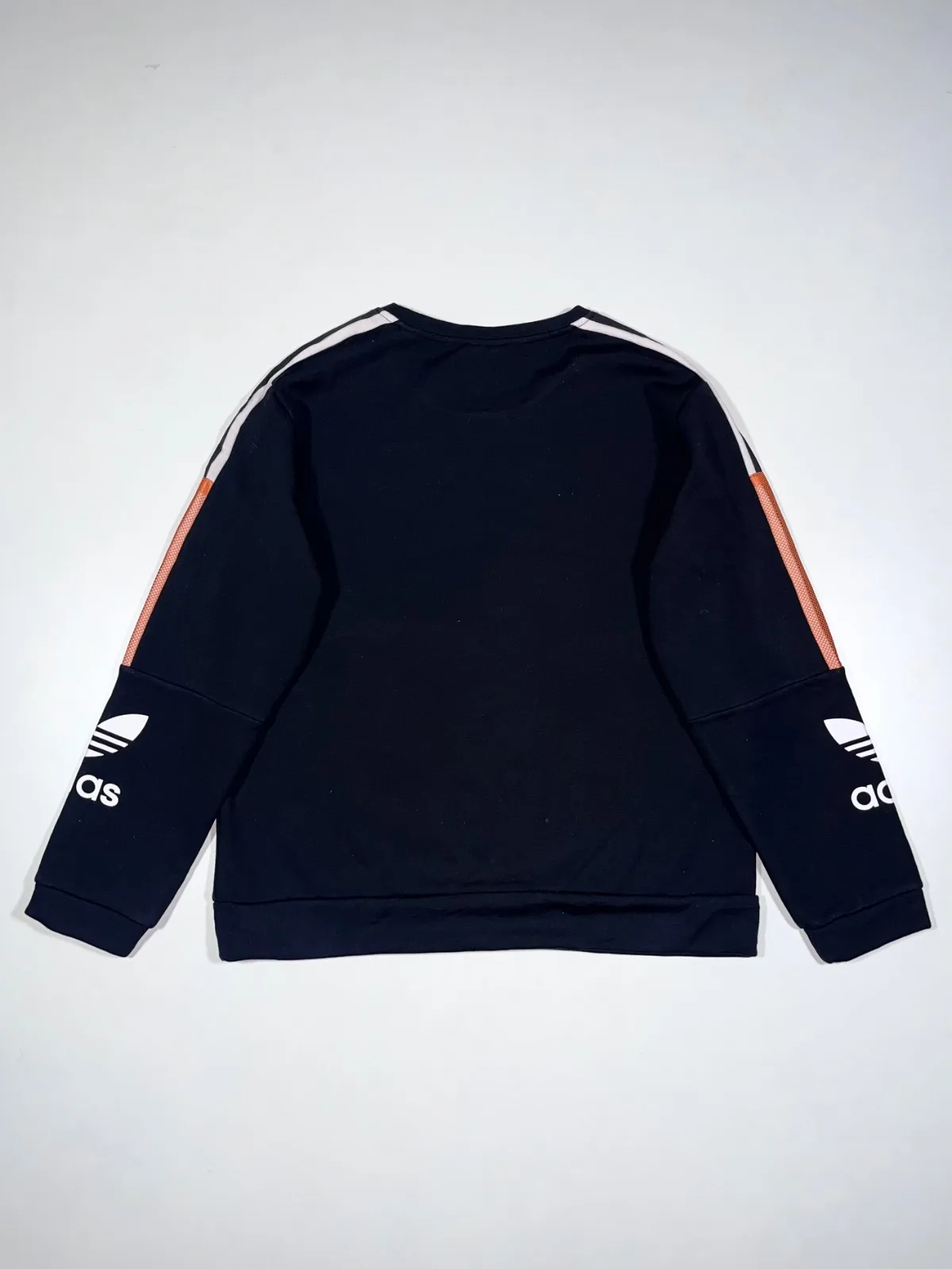 Vintage Adidas Crewneck Heavy Sweatshirt — photo 4