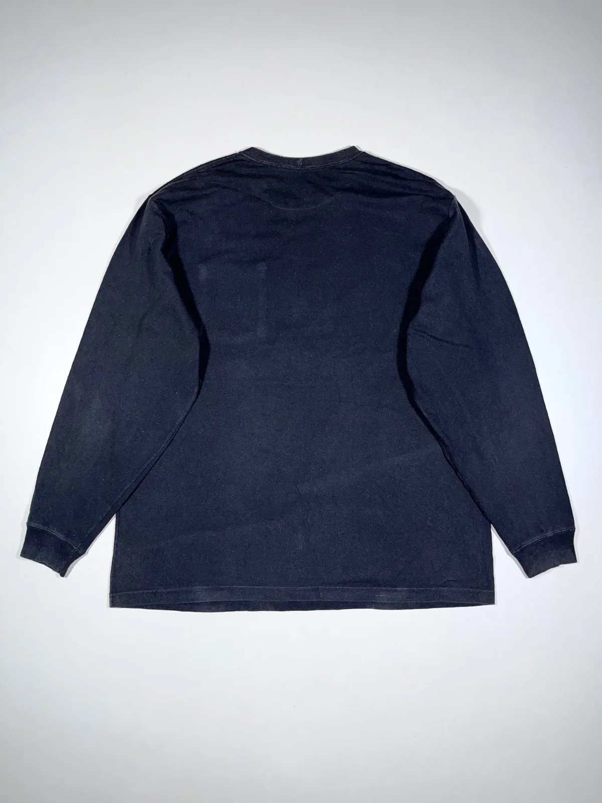 Vintage Carhartt WIP Sweatshirt — photo 4