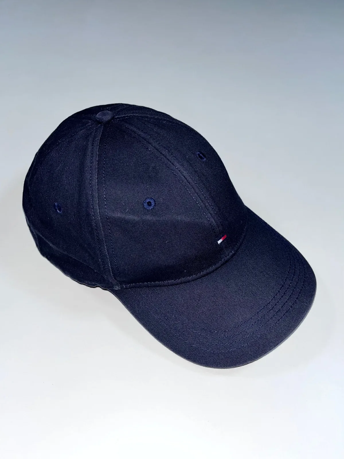 Tommy Hilfiger Vintage Baseball Cap — photo 5