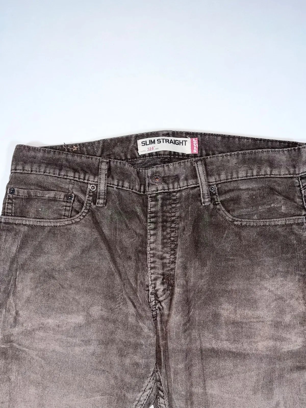 Vintage Levi’s Bootcut Corduroy Pant — photo 3