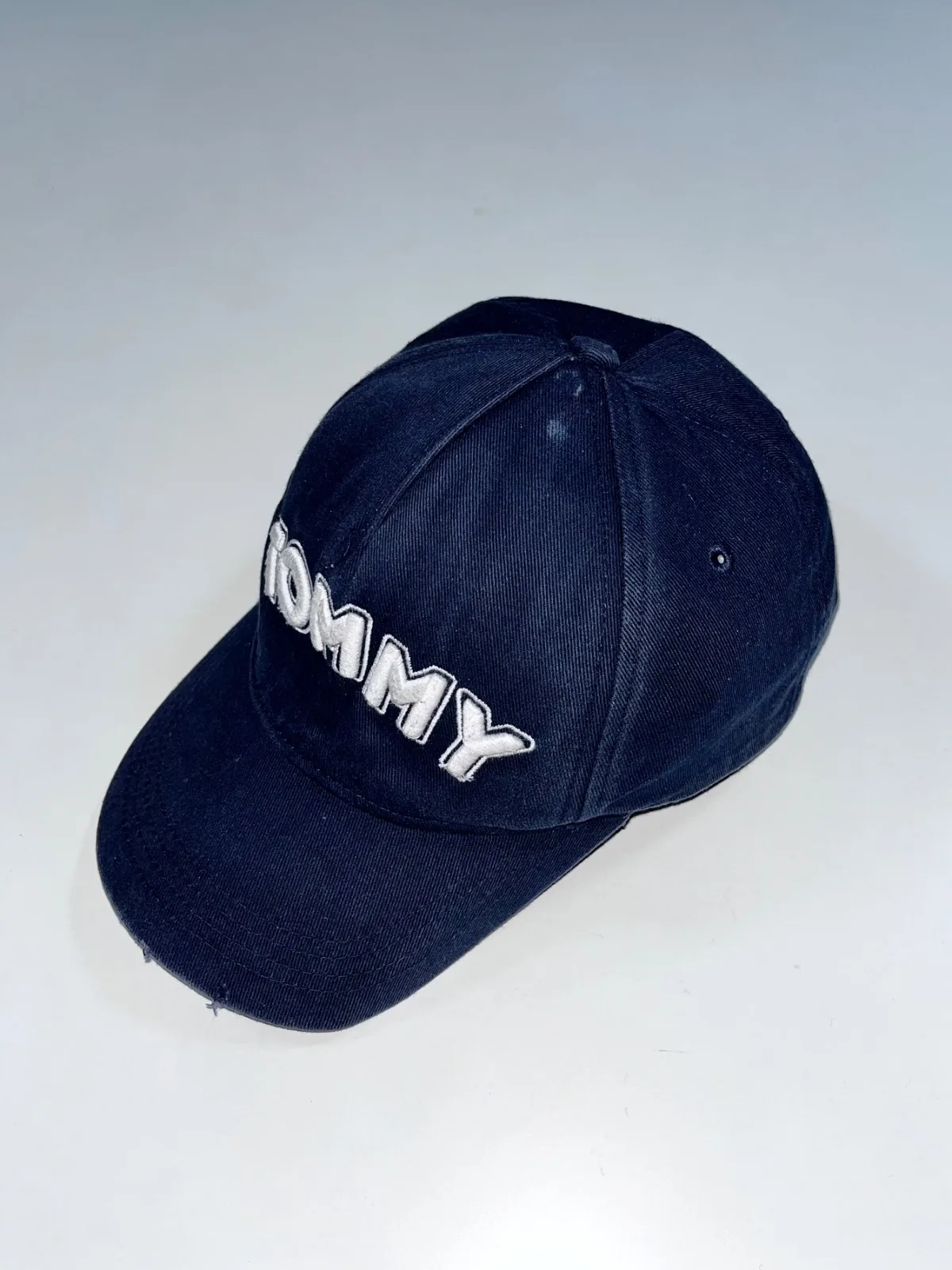Tommy Hilfiger Embroidered “Tommy” Cap — photo 4