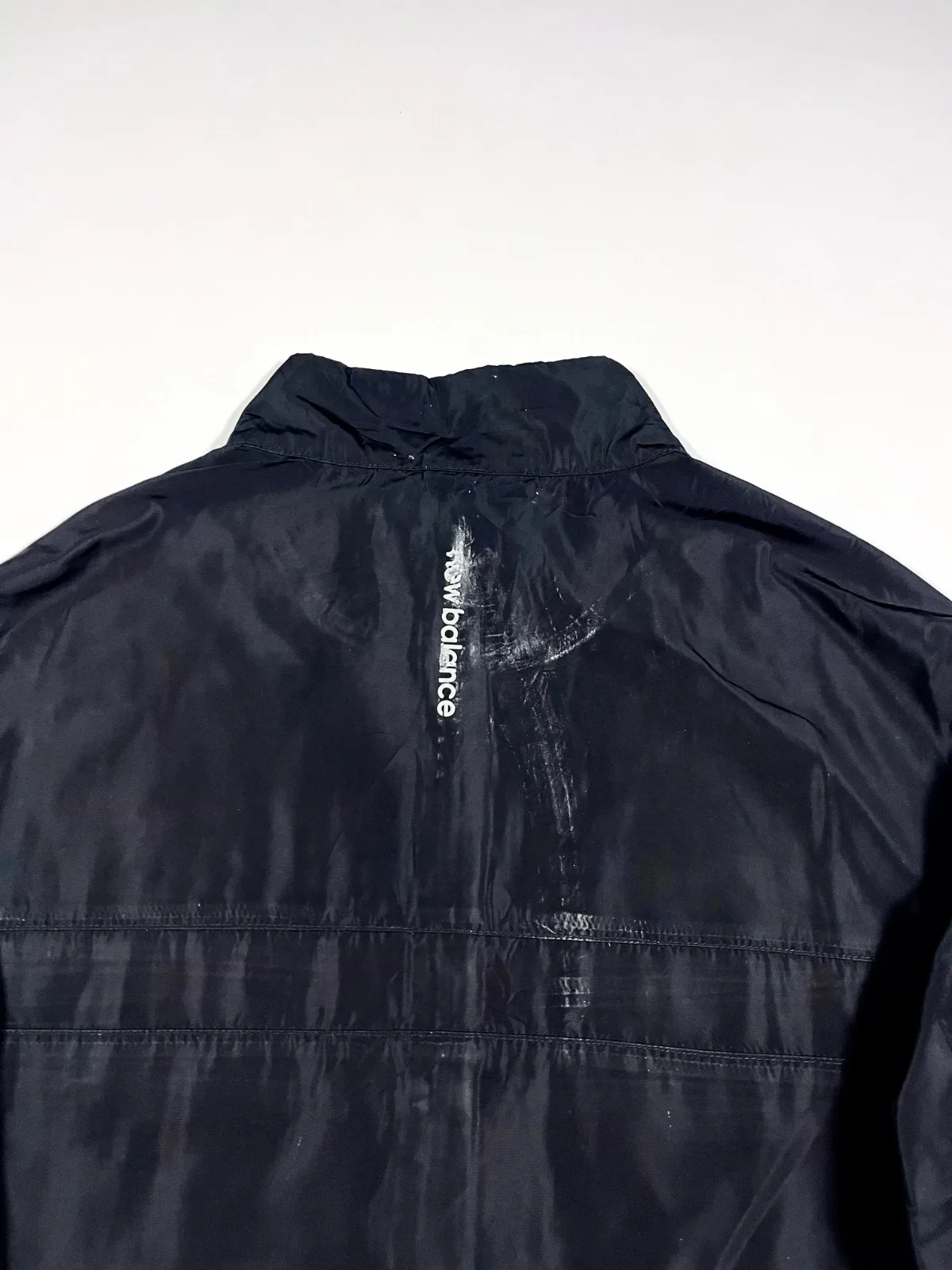 New Balance Reflective Logo Vintage Jacket — photo 3