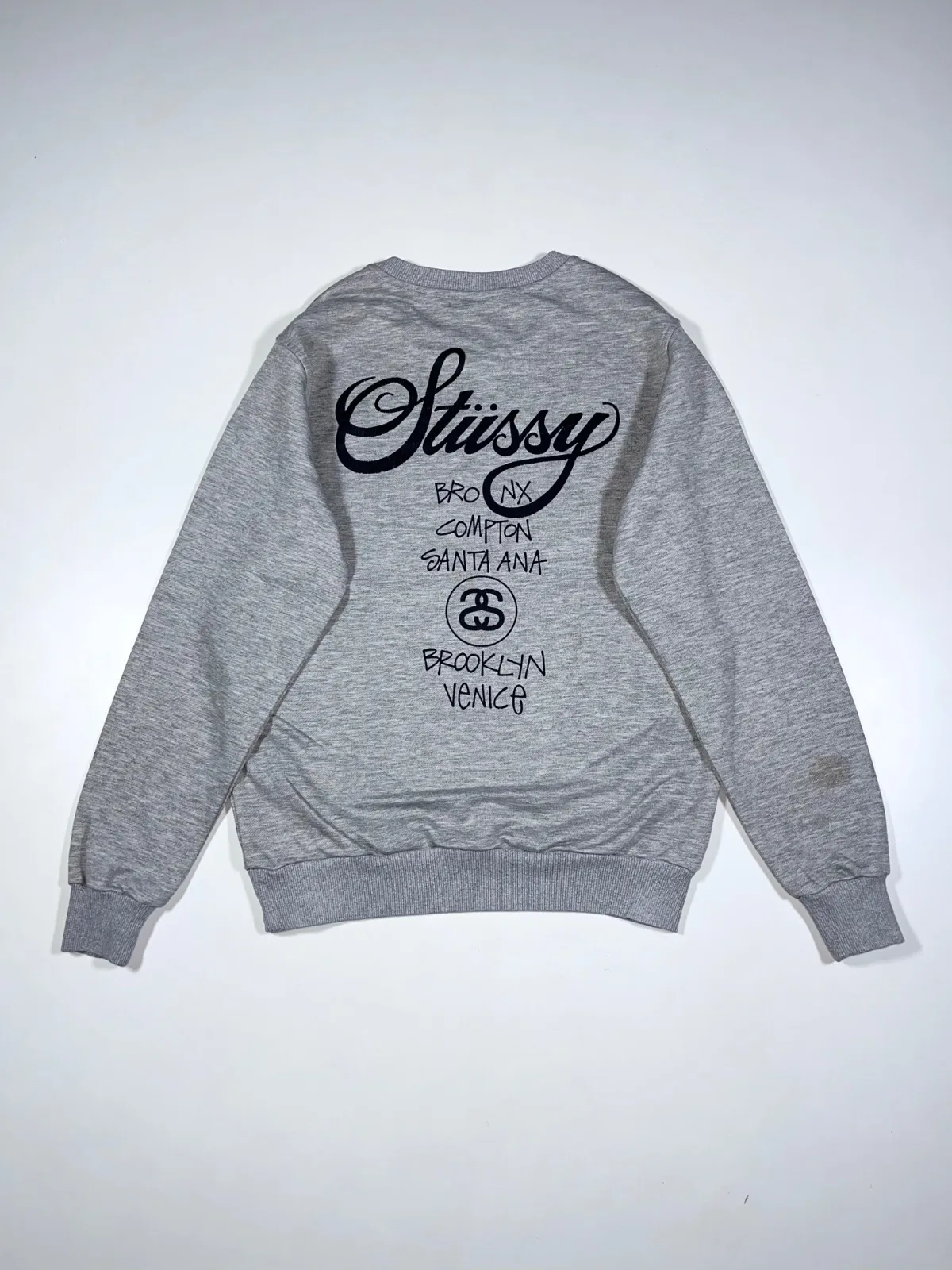 Vintage Stüssy Premium Sweatshirt — photo 4
