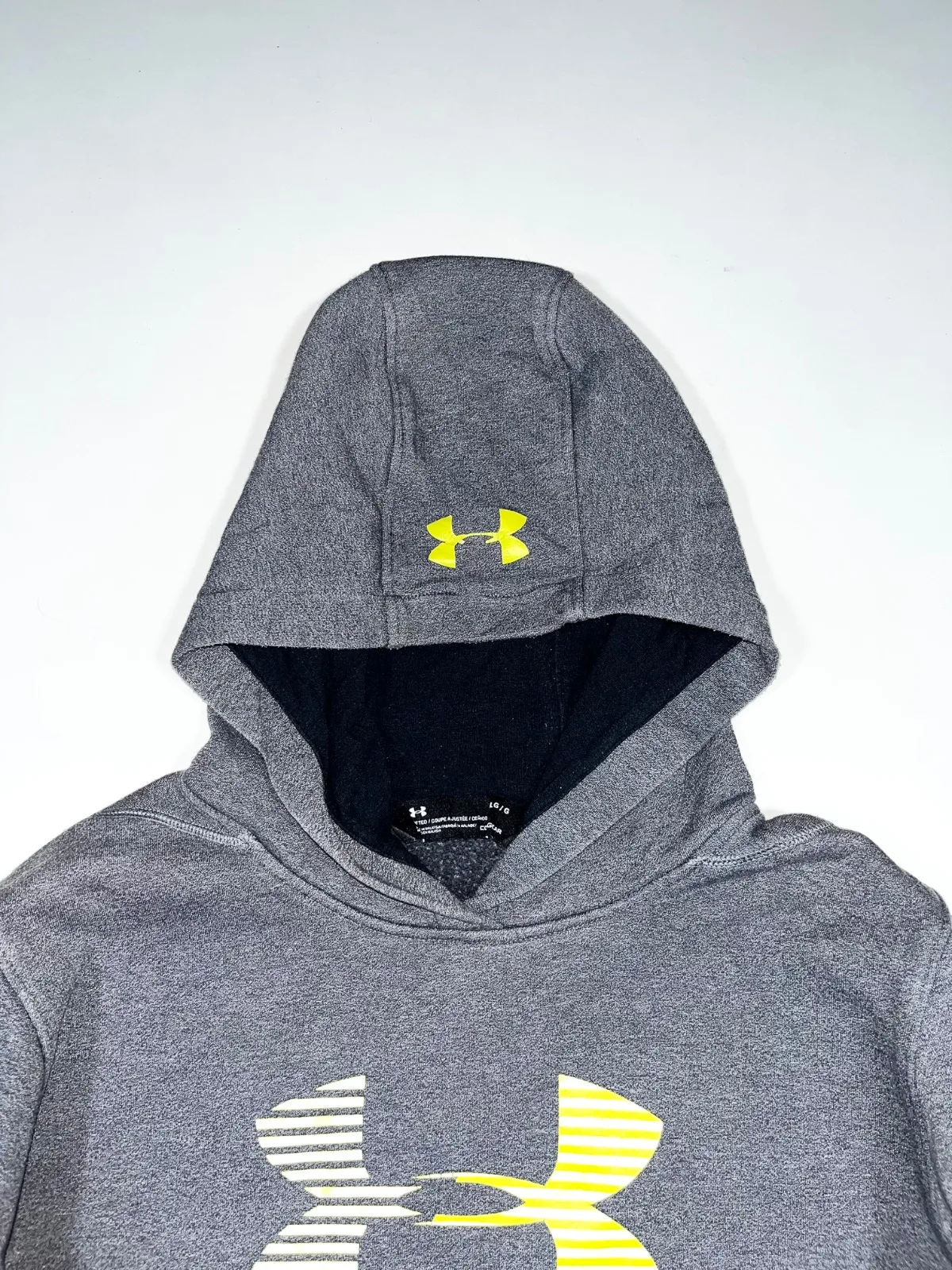 Vintage Under Armour UA Hoodie — photo 2