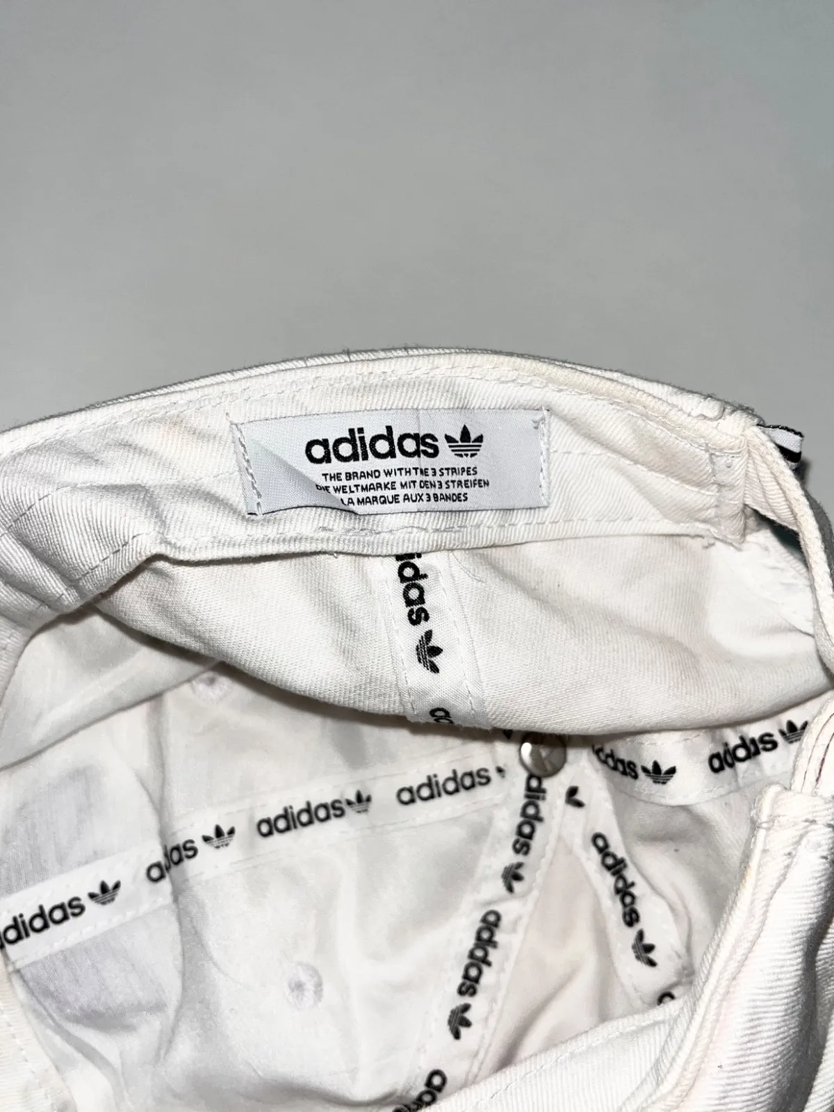 Vintage Adidas Adjust White Cap — photo 2