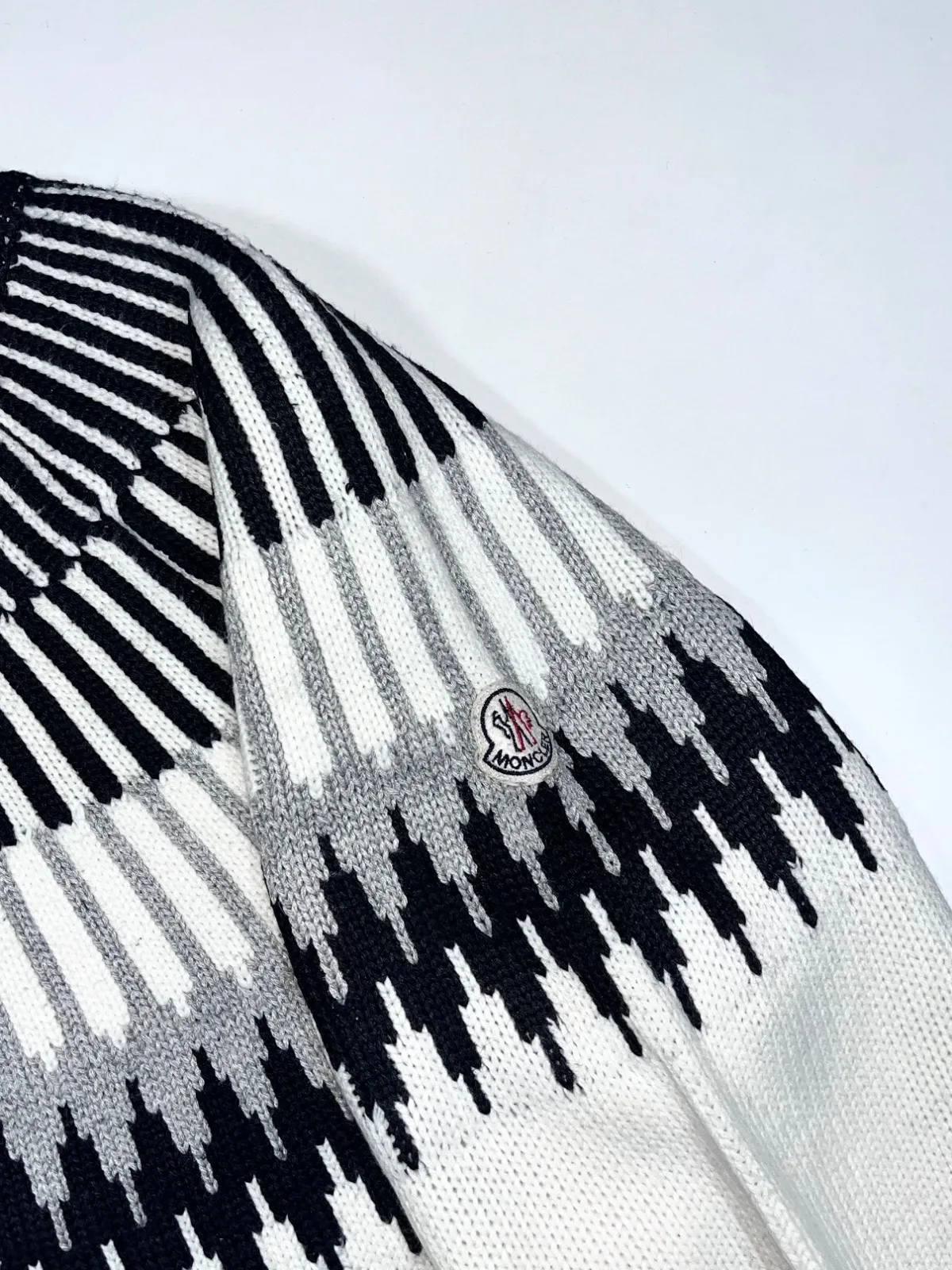 Moncler Geometric Fair Isley Knit Sweater — photo 3