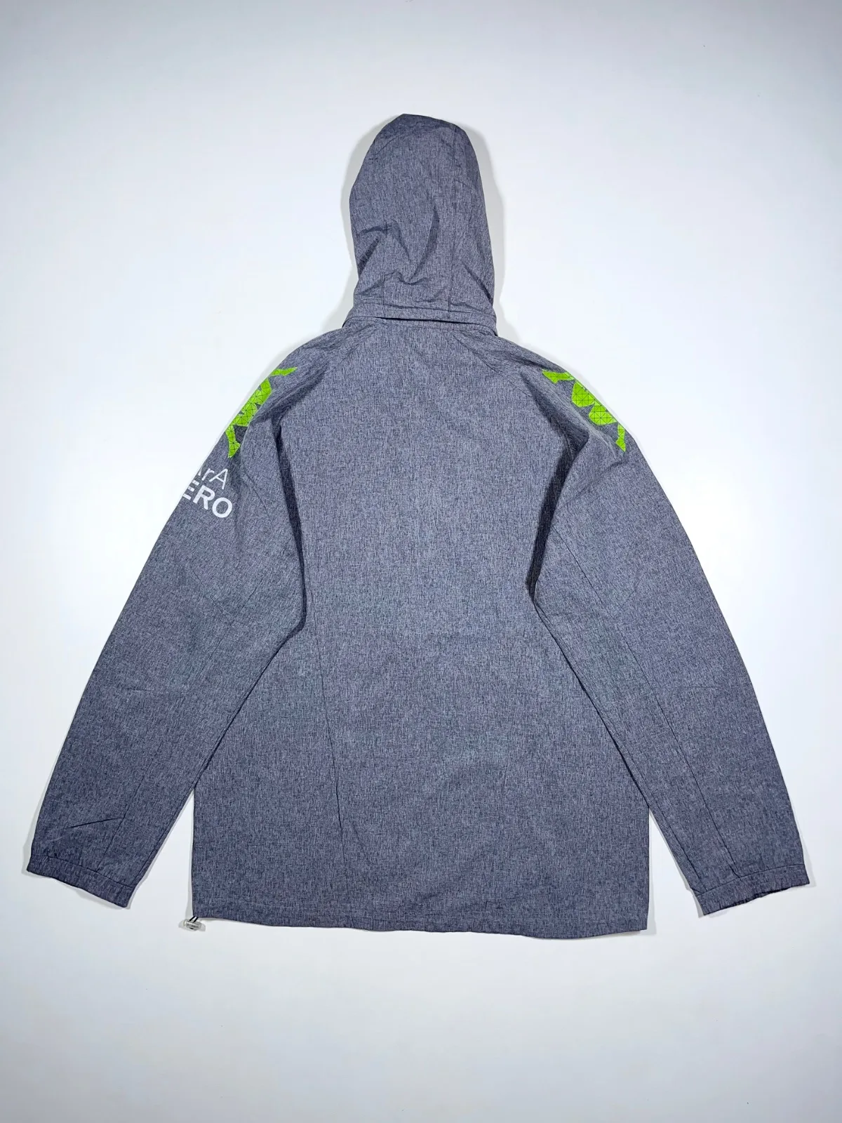 Kappa’s Premium Vintage Jacket With Detachable Cap — photo 4