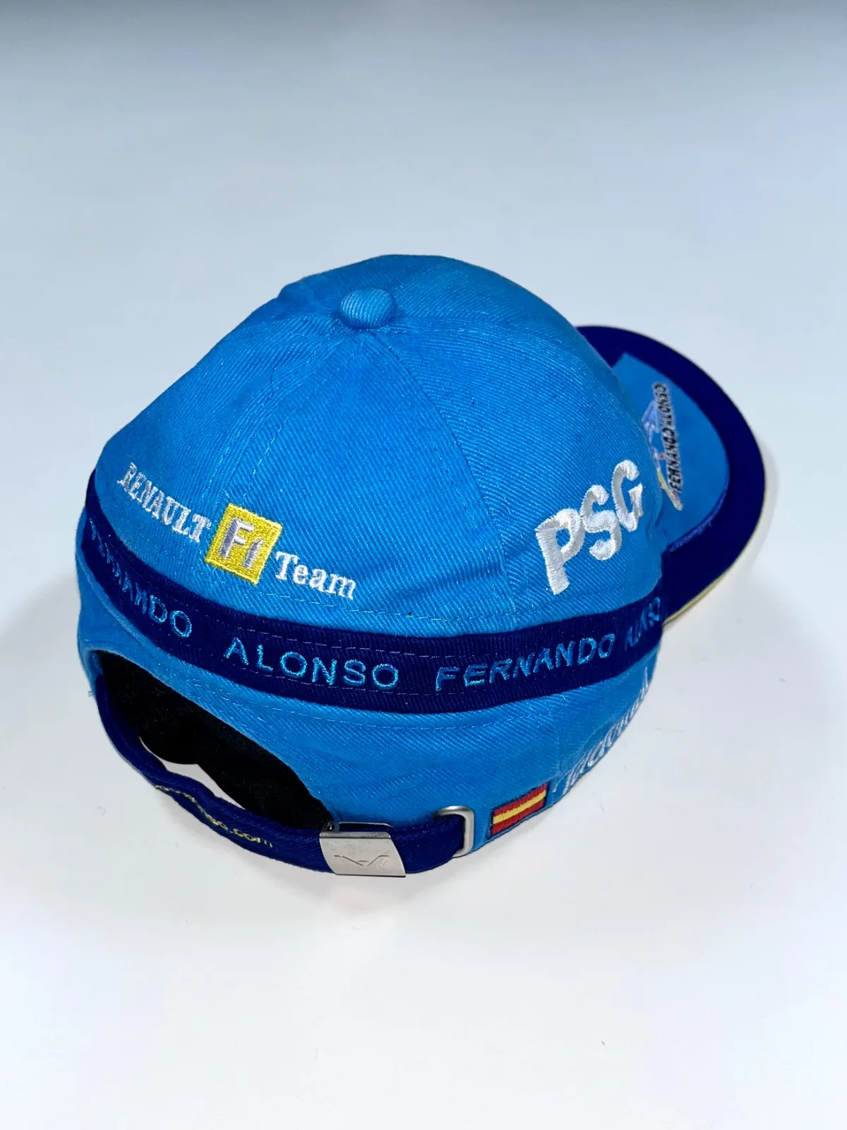 Fernando Alonso / Renault F1 Team Official Racing Cap — photo 6