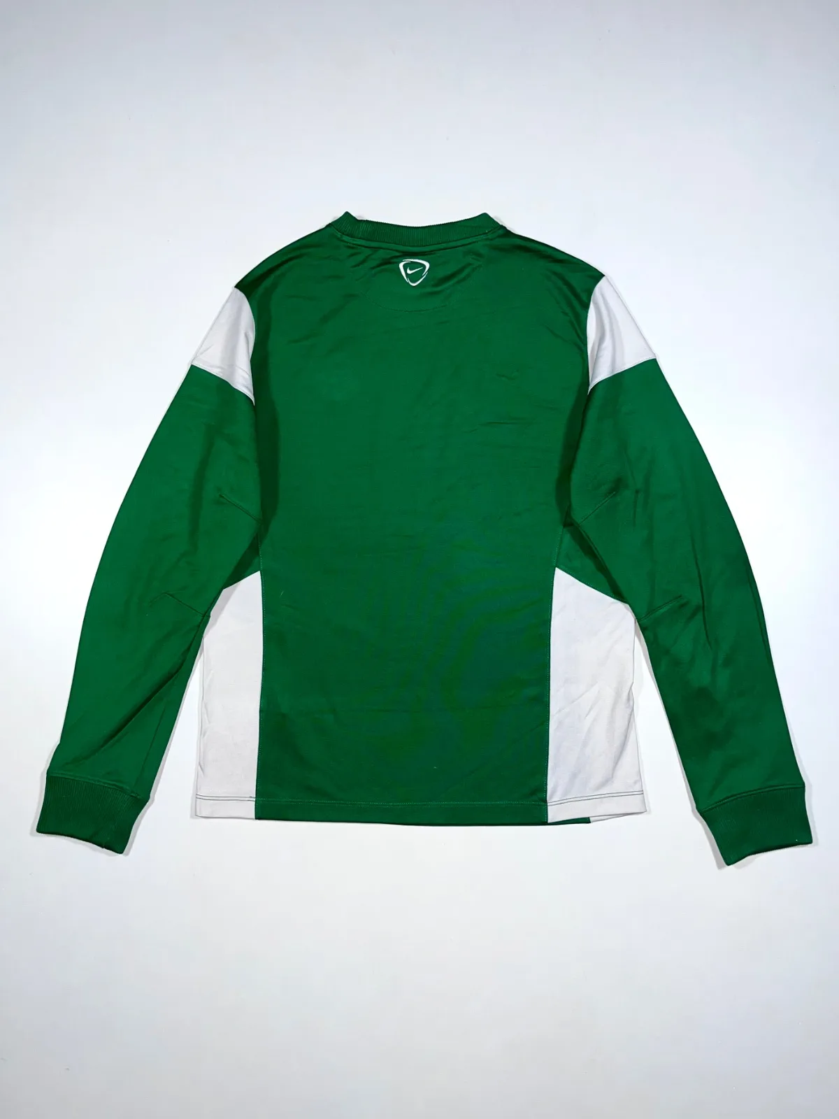 Vintage Nike Premium Sweatshirt — photo 4