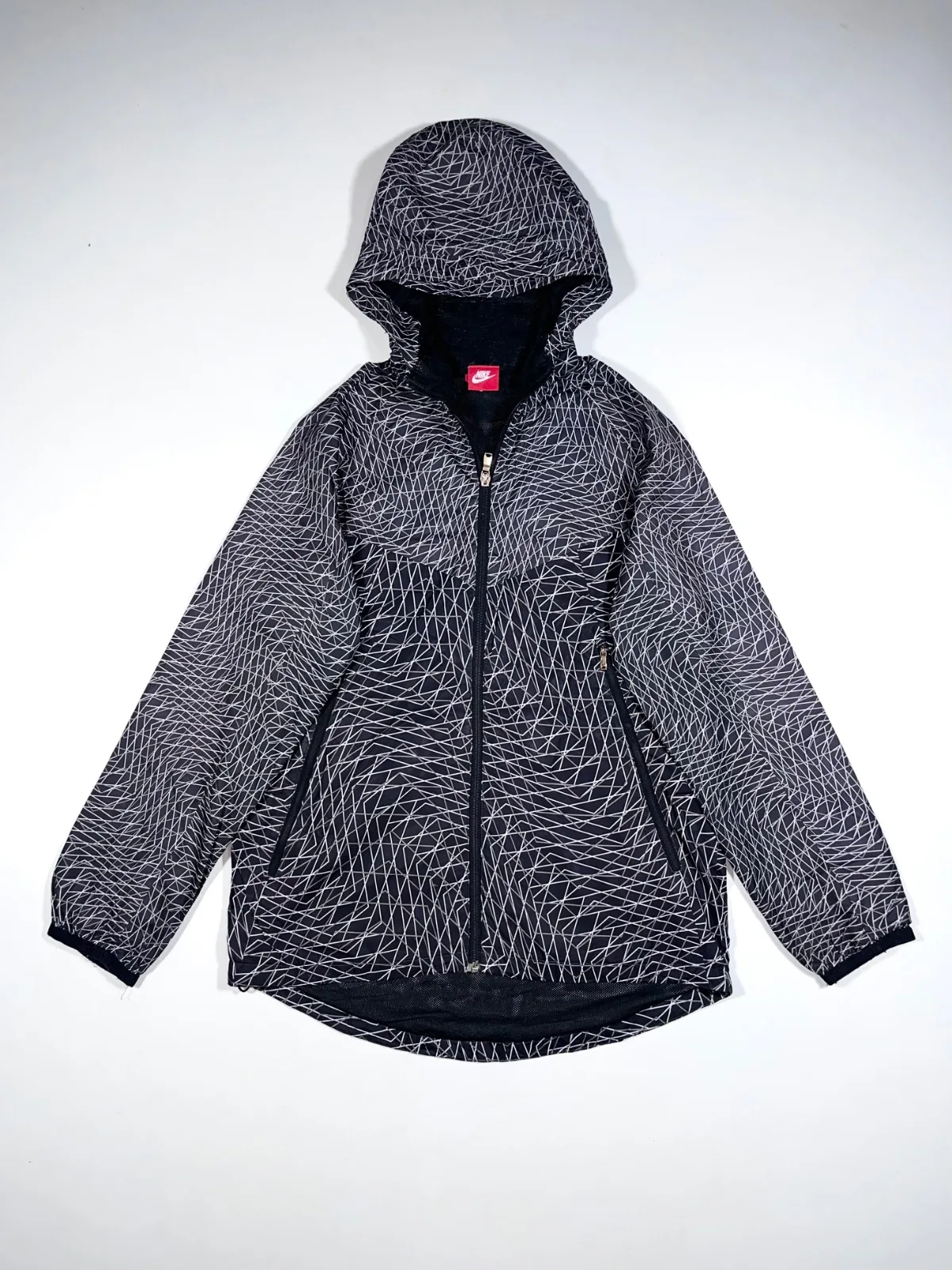 Vintage Nike’s Zip-Up Hooded Jacket