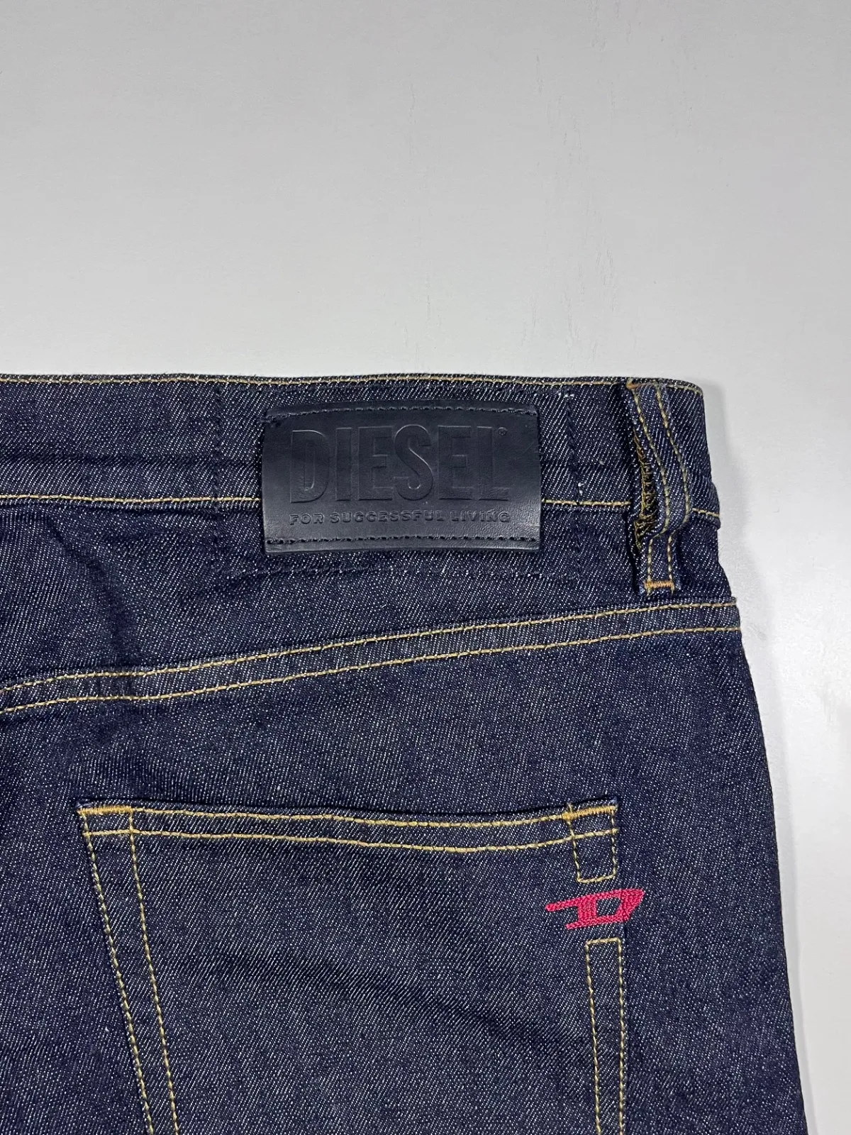 Diesel D-Strukt Slim Fit Dark Indigo Denim Jeans — photo 2