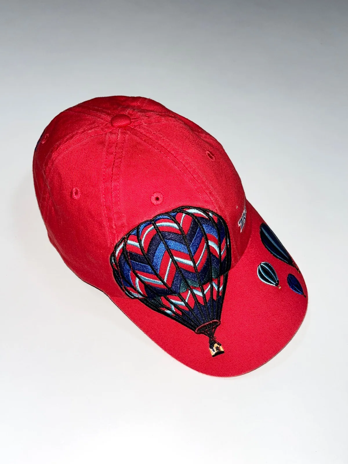 Vintage Taiwan Hot Air Balloon Embroided Cap — photo 4
