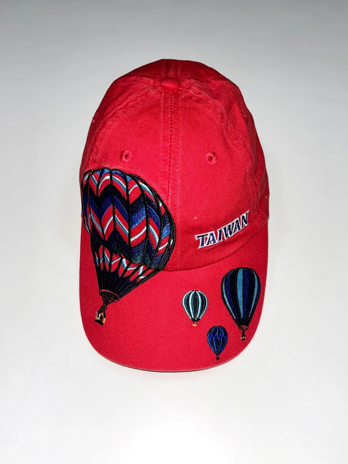 Vintage Taiwan Hot Air Balloon Embroided Cap