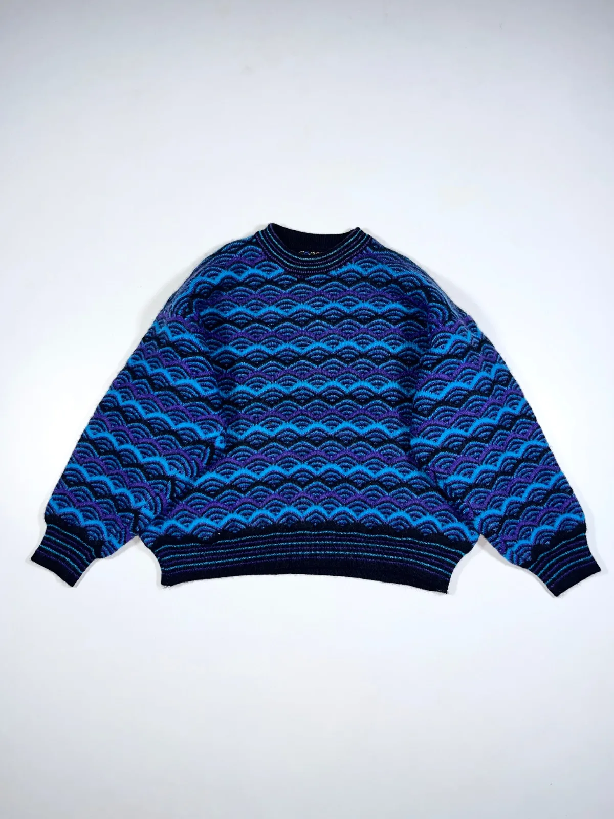 Vintage COOGI Australia 100% Pure Wool 3D Knit Sweater