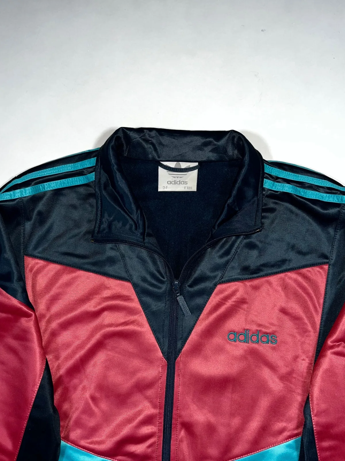 Vintage Adidas Y2K Oversized Jacket — photo 2