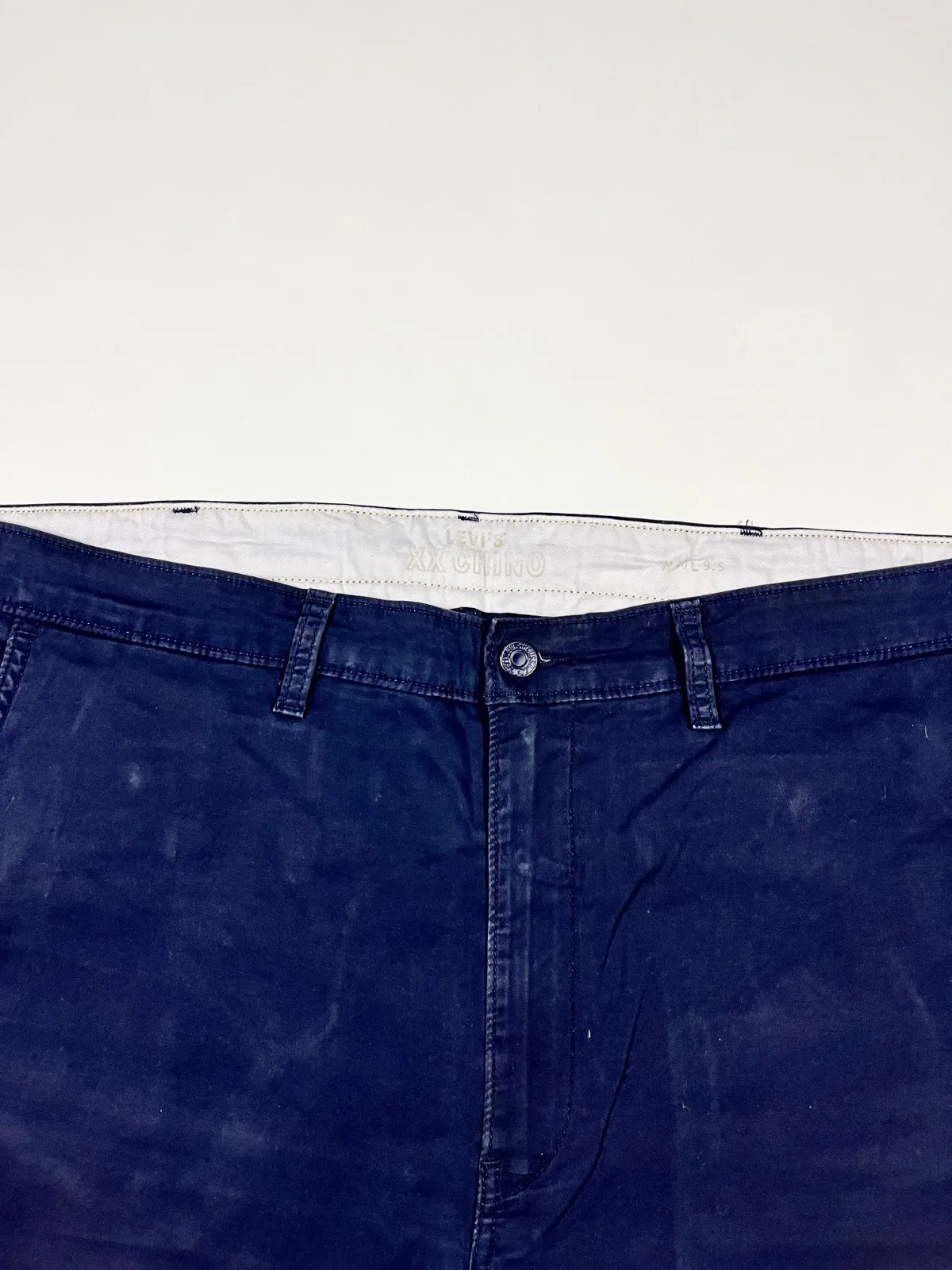 Vintage Levi’s Chino Shorts — photo 2