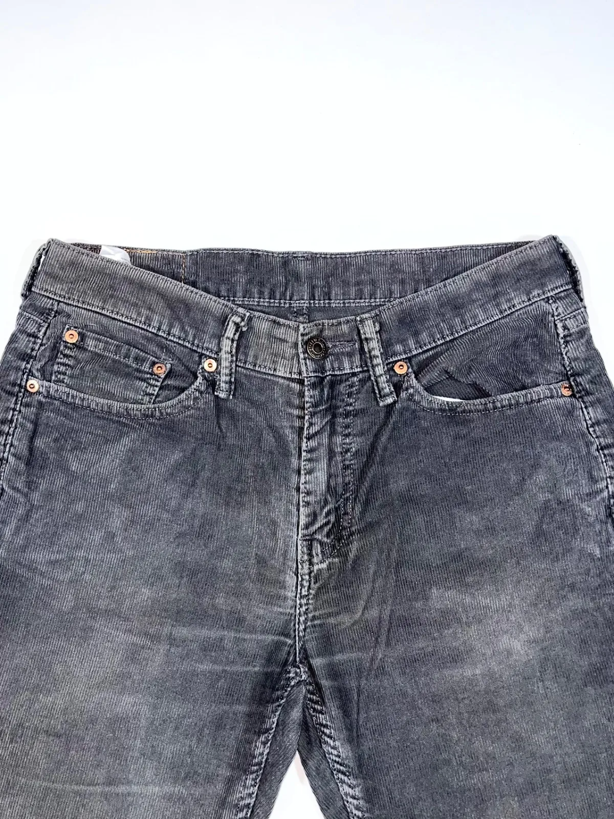 Vintage Levi’s Corduroy Straight Pant — photo 3