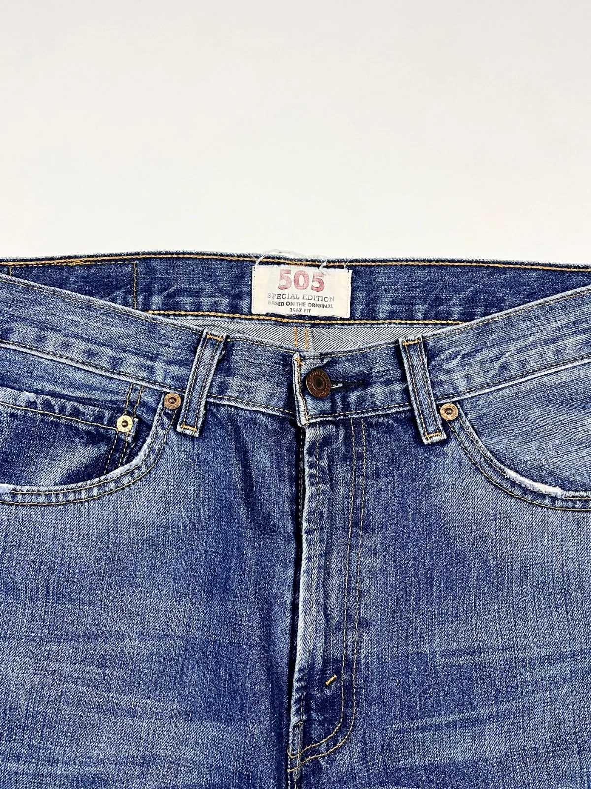 Vintage Levi’s 505 Damage Shorts — photo 3
