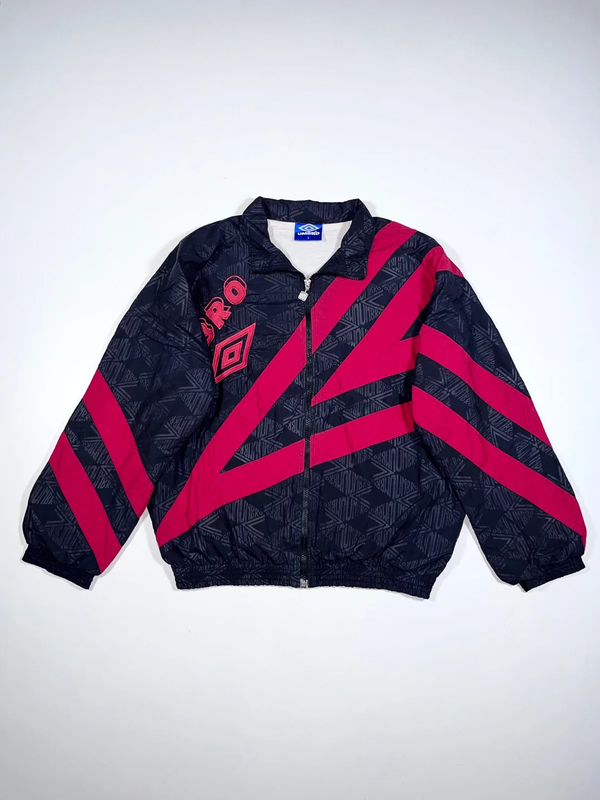 Umbro’s Oversized Y2K Jacket