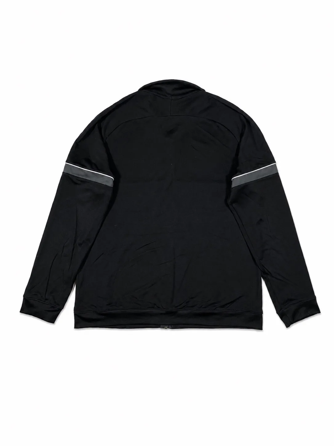 Nike’s Track Jacket — photo 2
