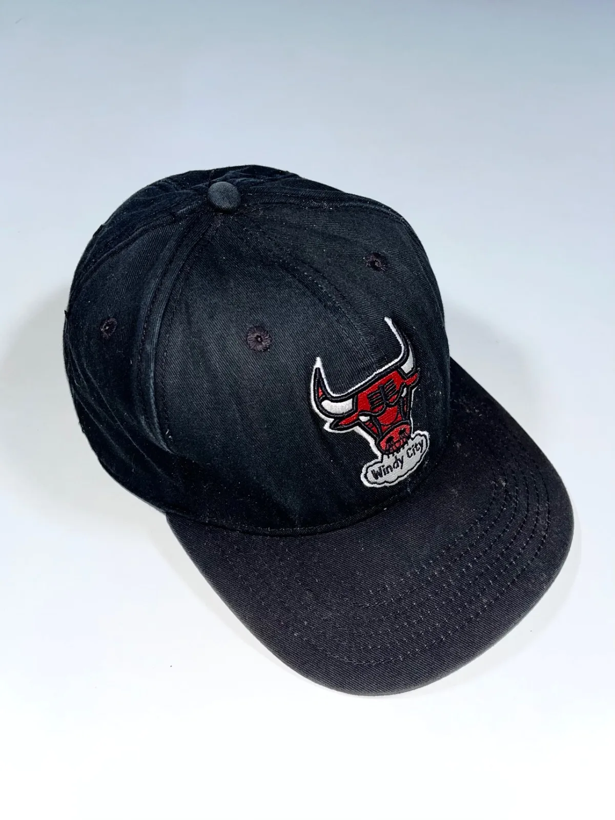 Chicago Bulls “Windy City” NBA Cap — photo 4