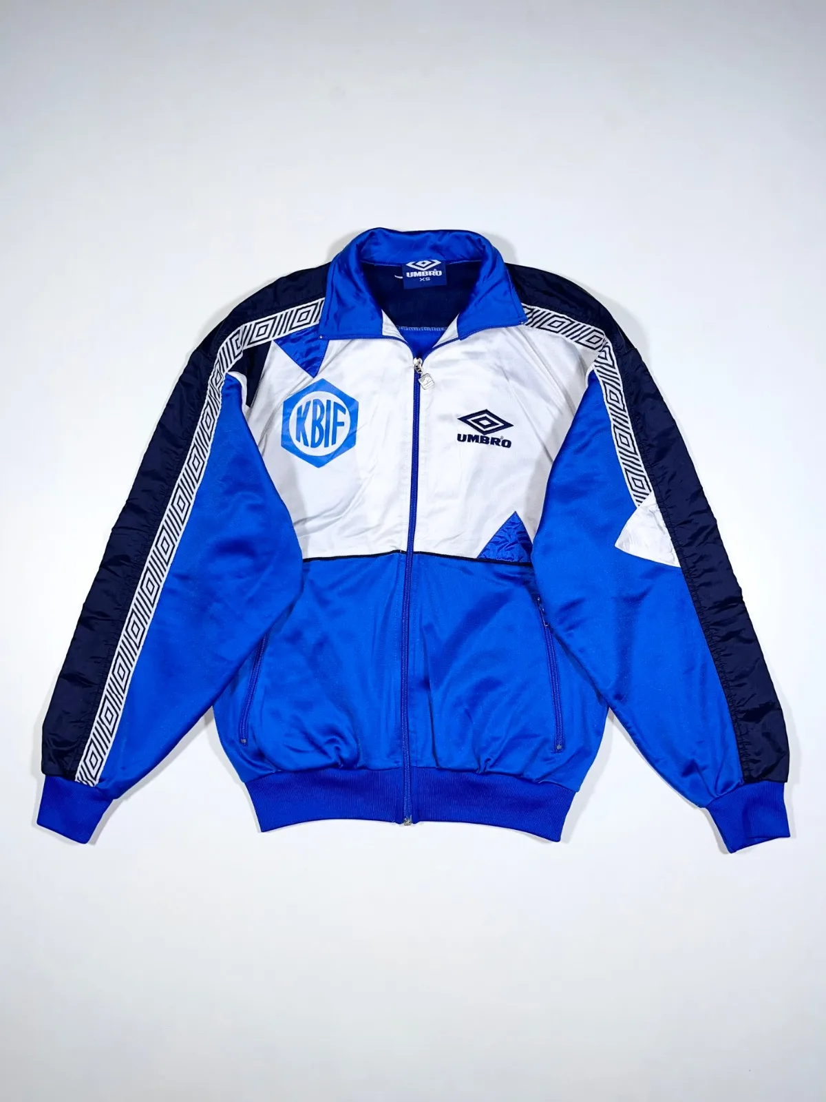 Umbro’s Y2K Oversized Jacket