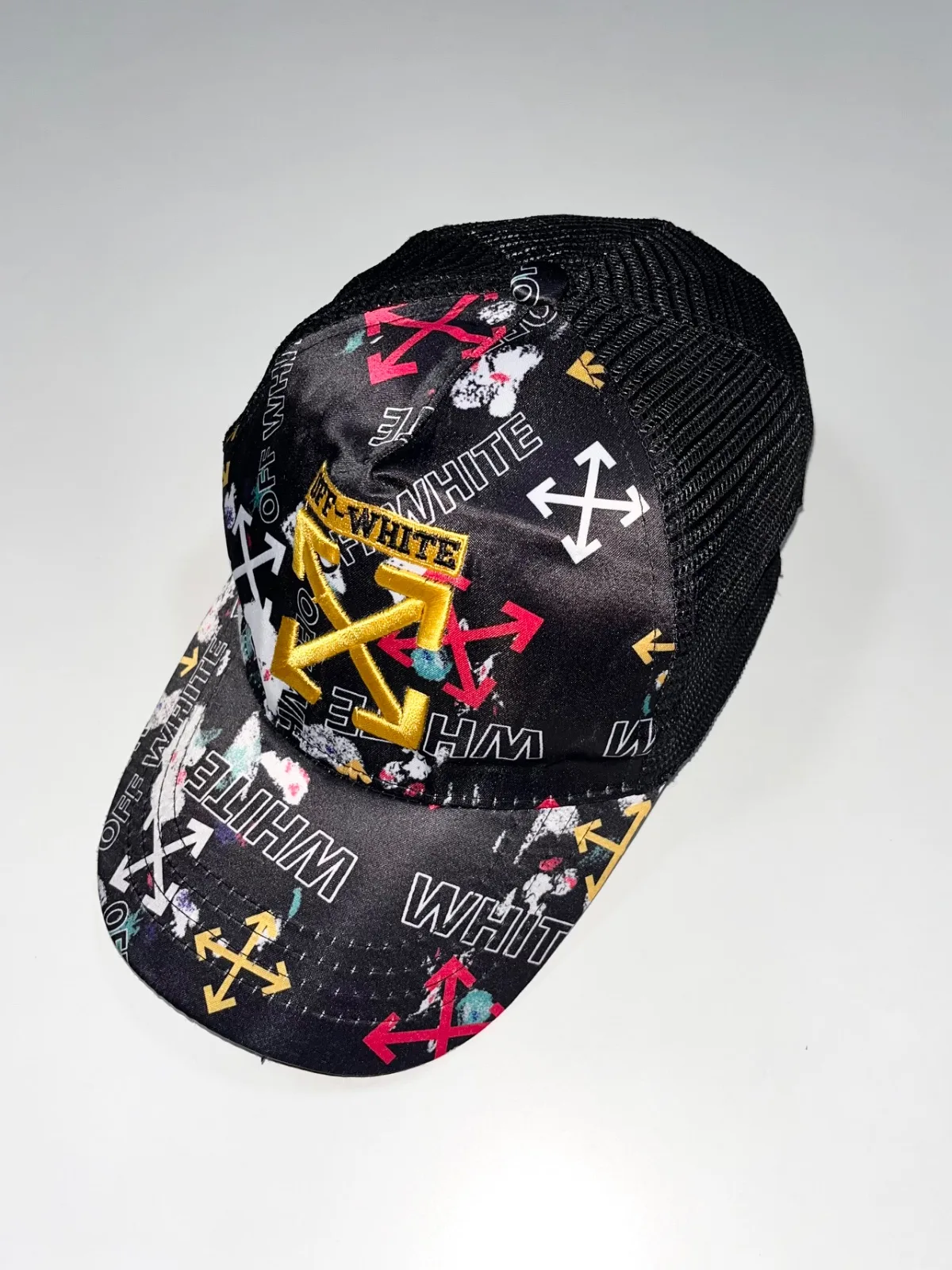 Vintage Off-White Embroidered Logo Cap — photo 2