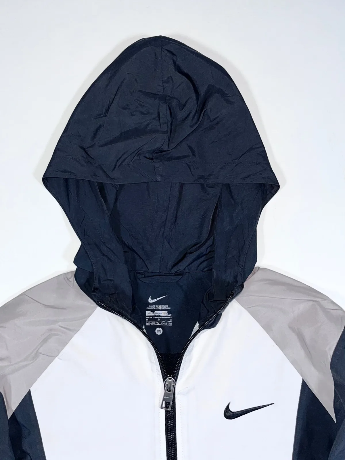 Vintage Nike’s Zip-Up Jacket — photo 2