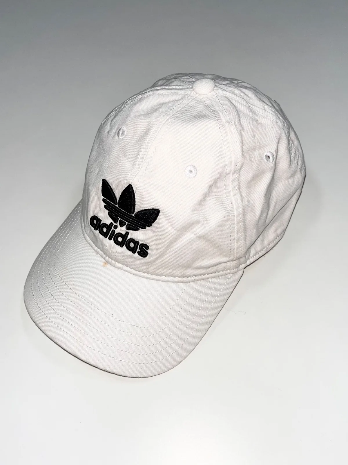 Vintage Adidas Adjust White Cap — photo 3