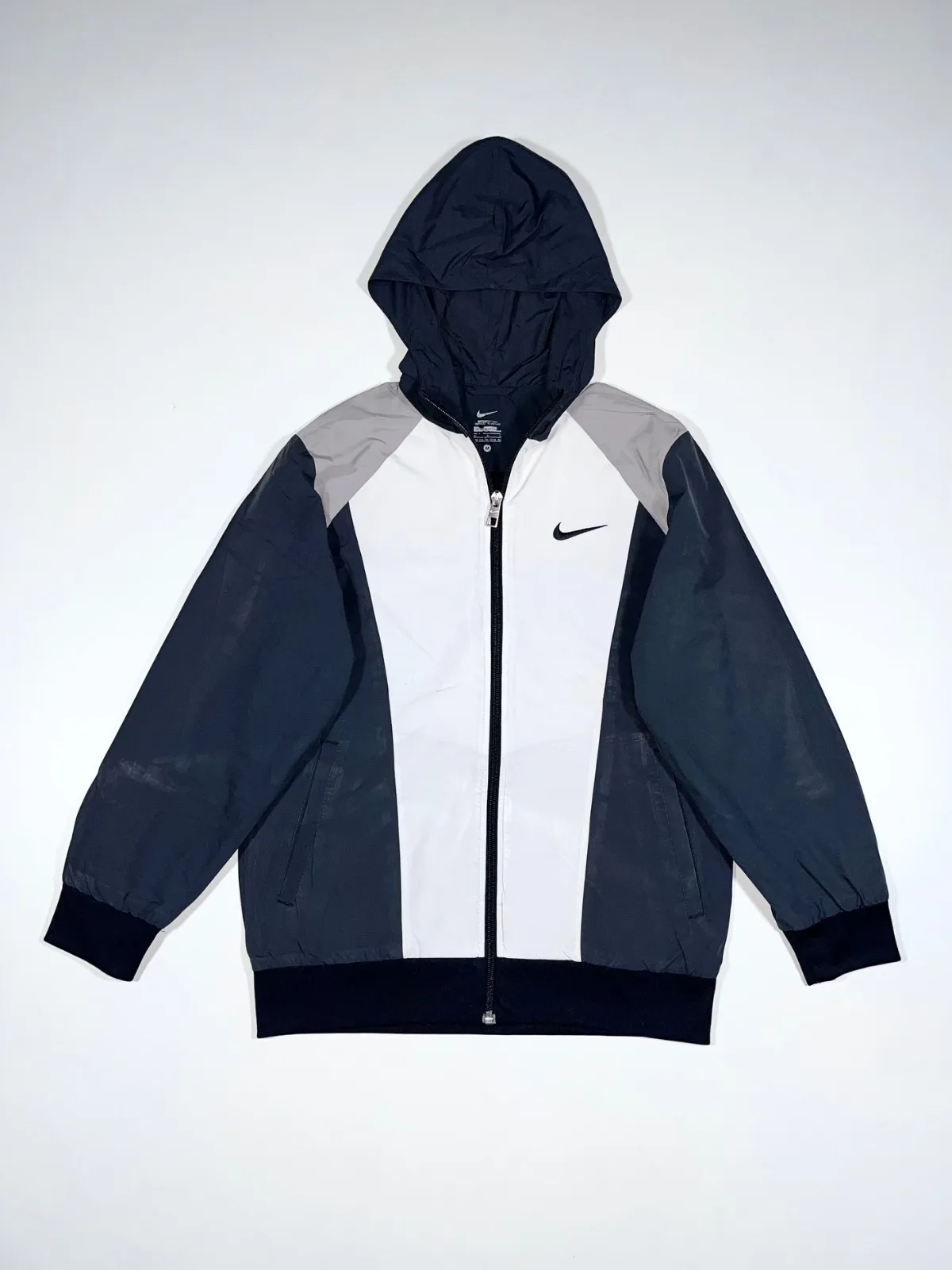 Vintage Nike’s Zip-Up Jacket