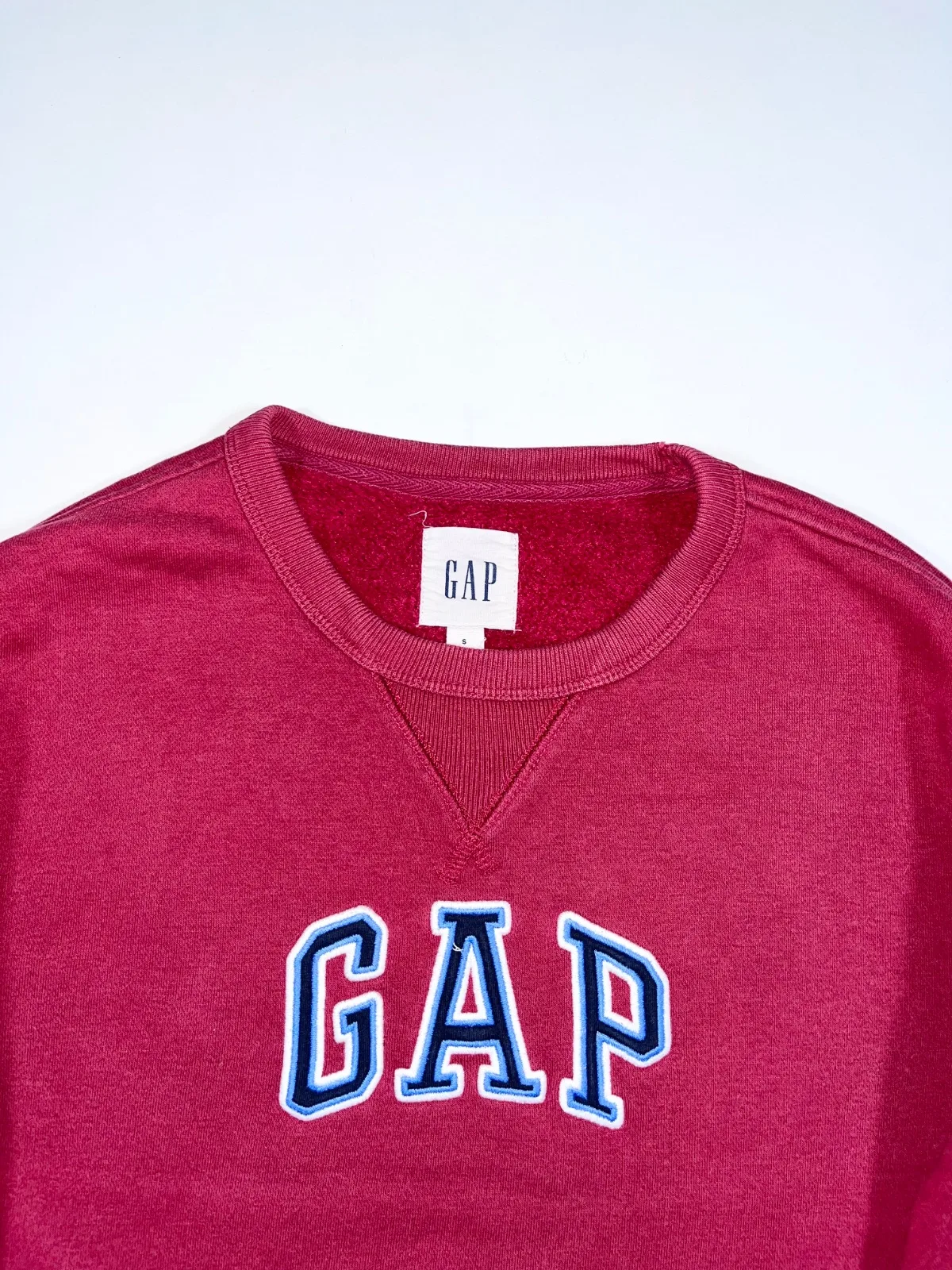 Vintage Gap Premium Sweatshirt — photo 2