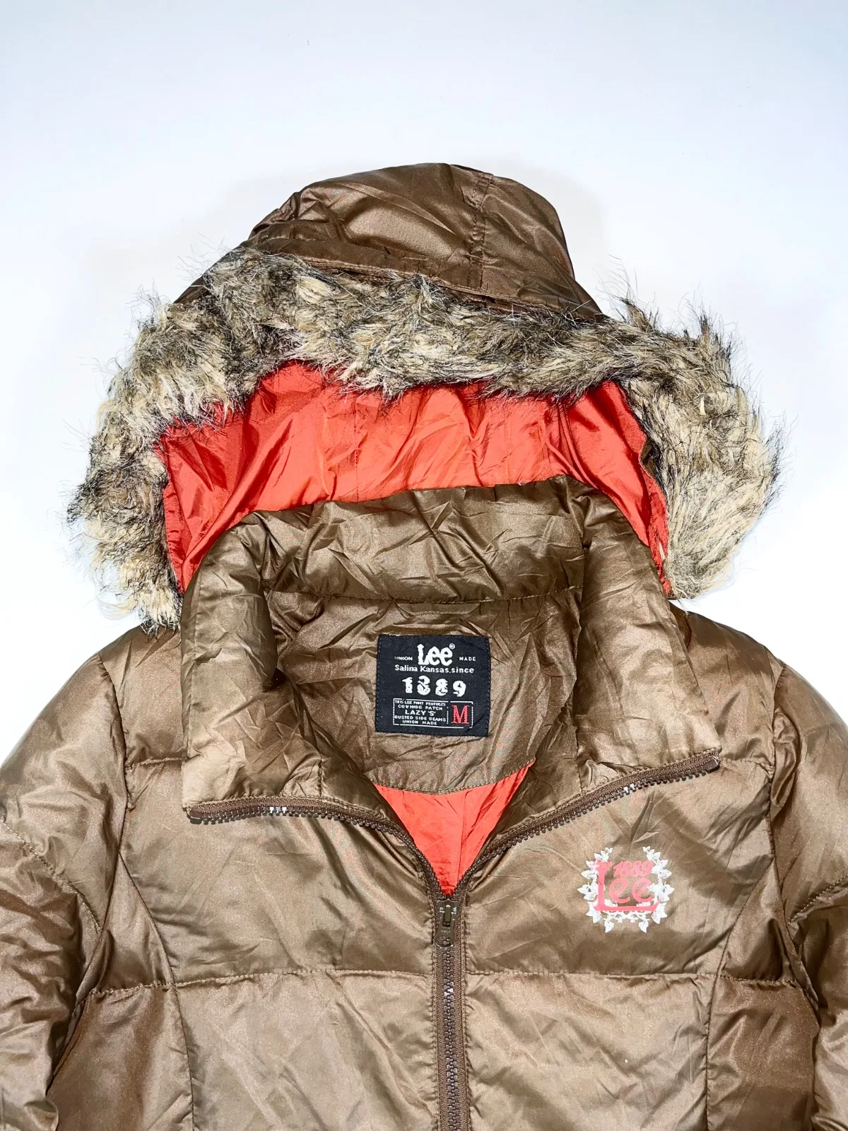 Vintage Lee Premium Puffer Jacket With Detachable Cap — photo 2