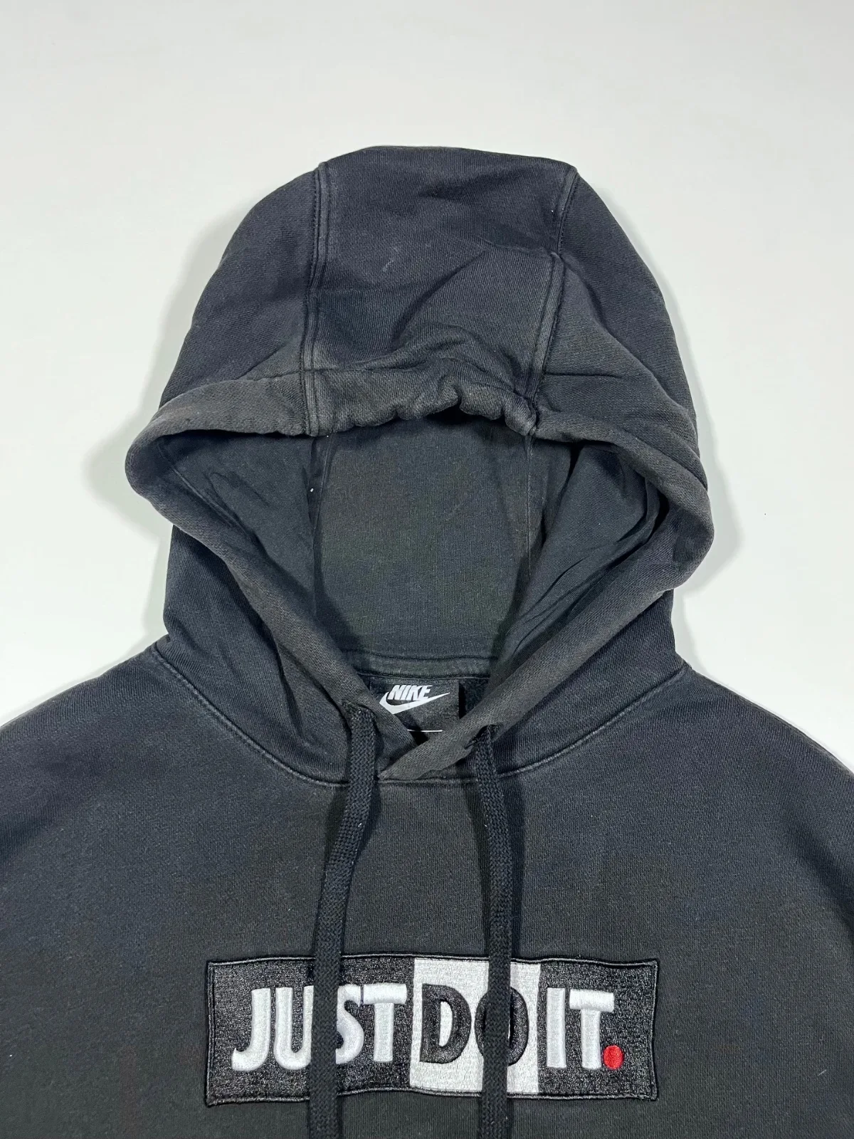 Nike’s Just Do It Embroidered Oversized Hoodie — photo 2