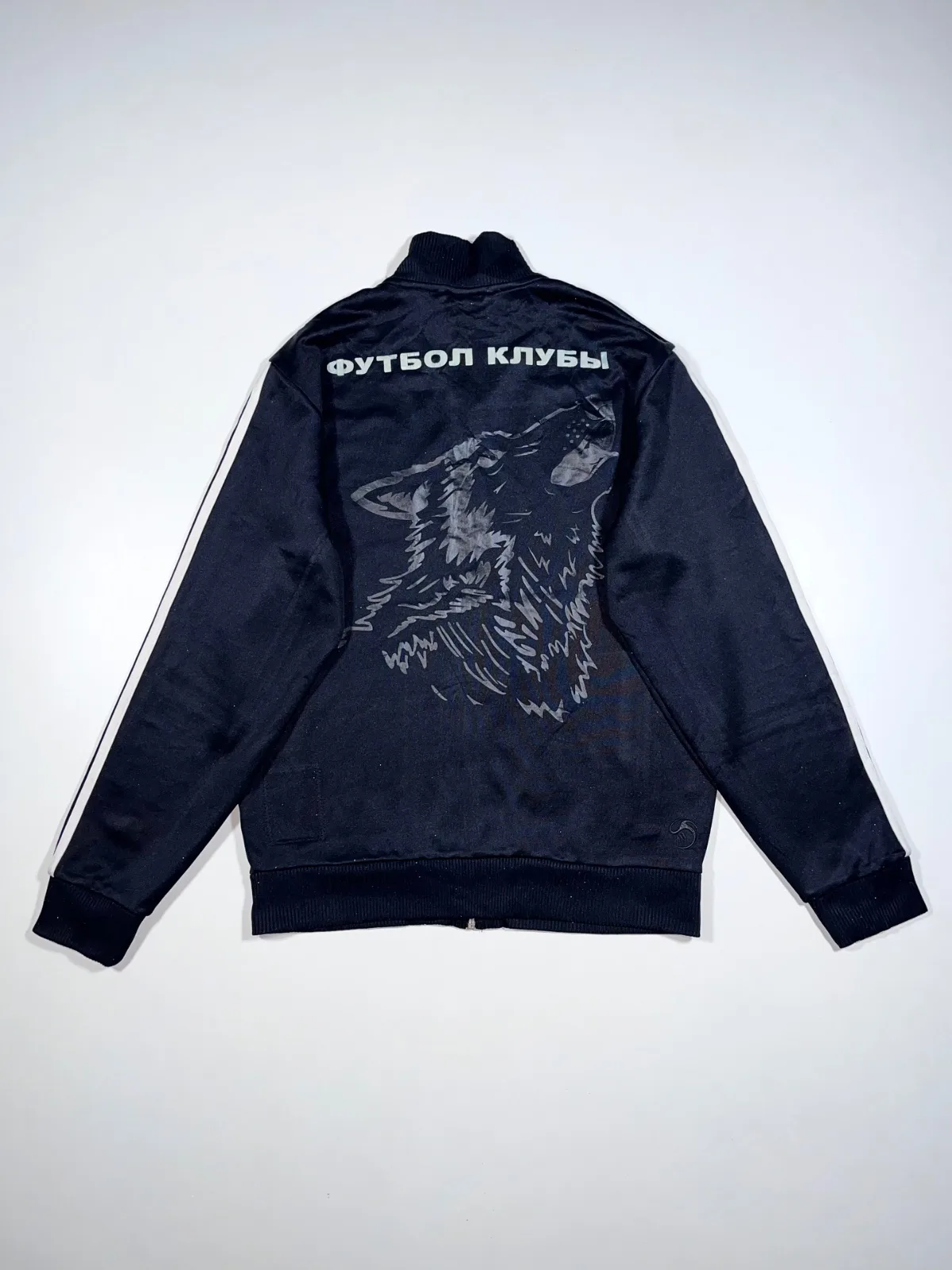 Vintage Adidas Wolf Print Football Jacket — photo 4