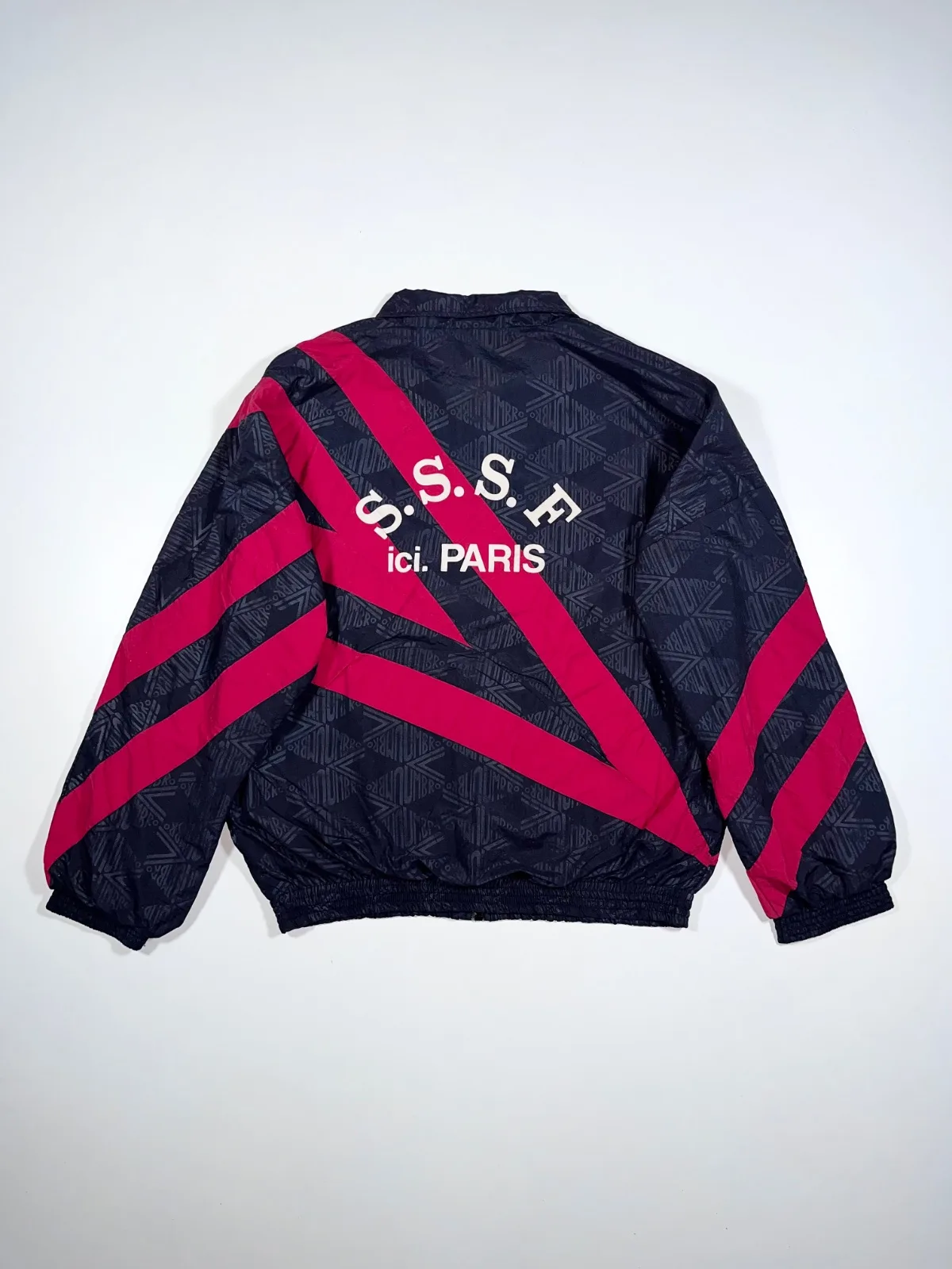 Umbro’s Oversized Y2K Jacket — photo 5