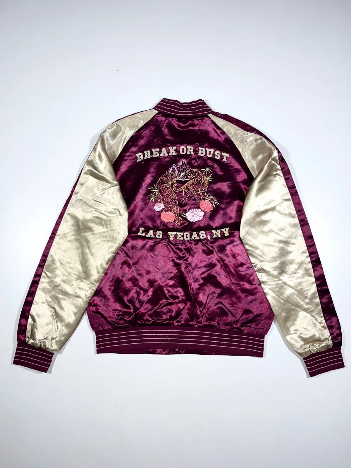 Forever - 21 Fully Embroidered Japanese Sukjan Jacket — photo 4