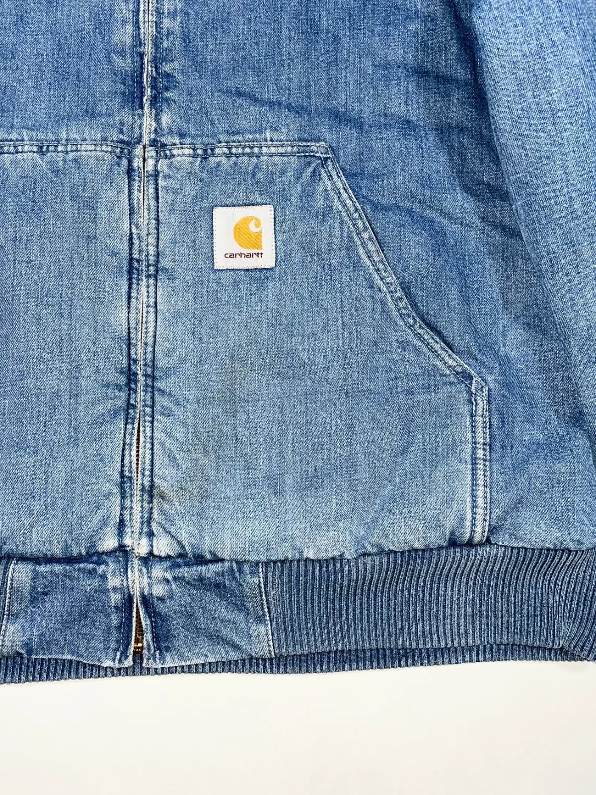 Vintage Carhartt Active Denim Zip-Up Hooded Jacket (Fur Inside) — photo 3